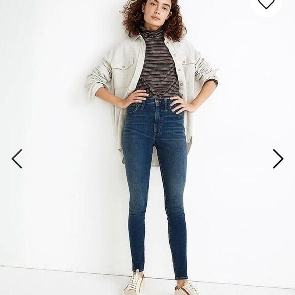 Madewell 10" High-Rise Roadtripper Super soft Jeans in Playford Wash 26 - Picture 1 of 8